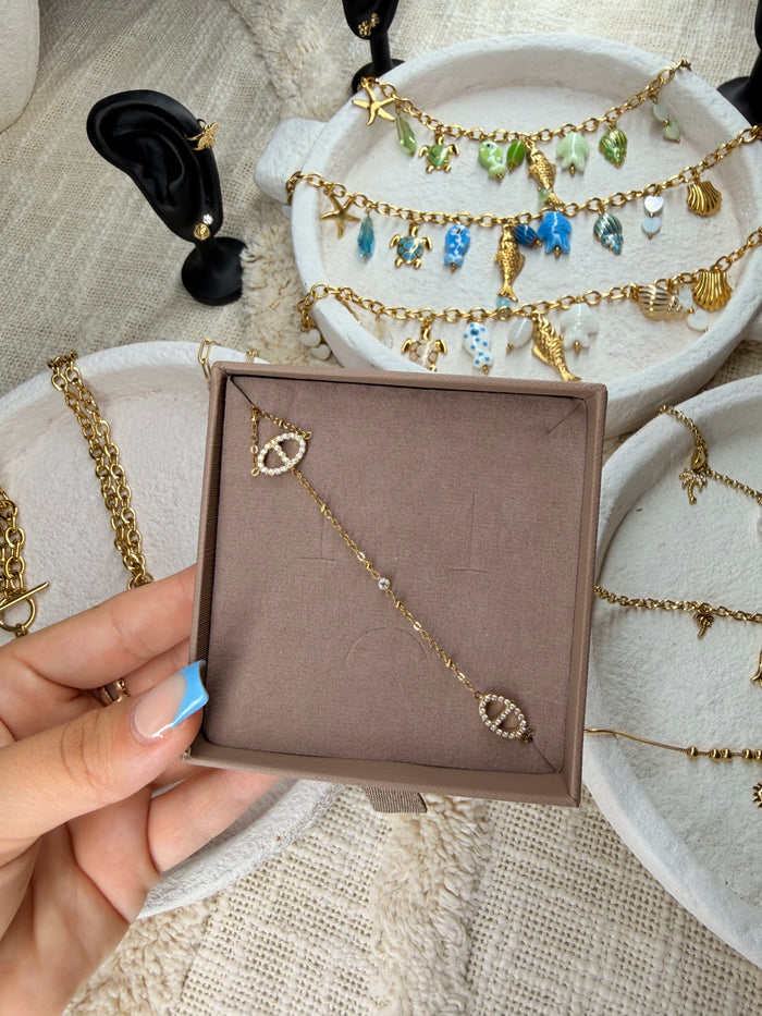 Kylie Hand Chain
