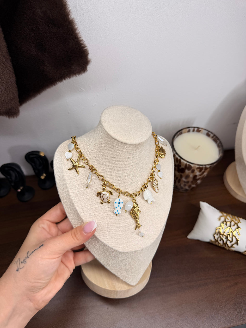 Collar Laguna