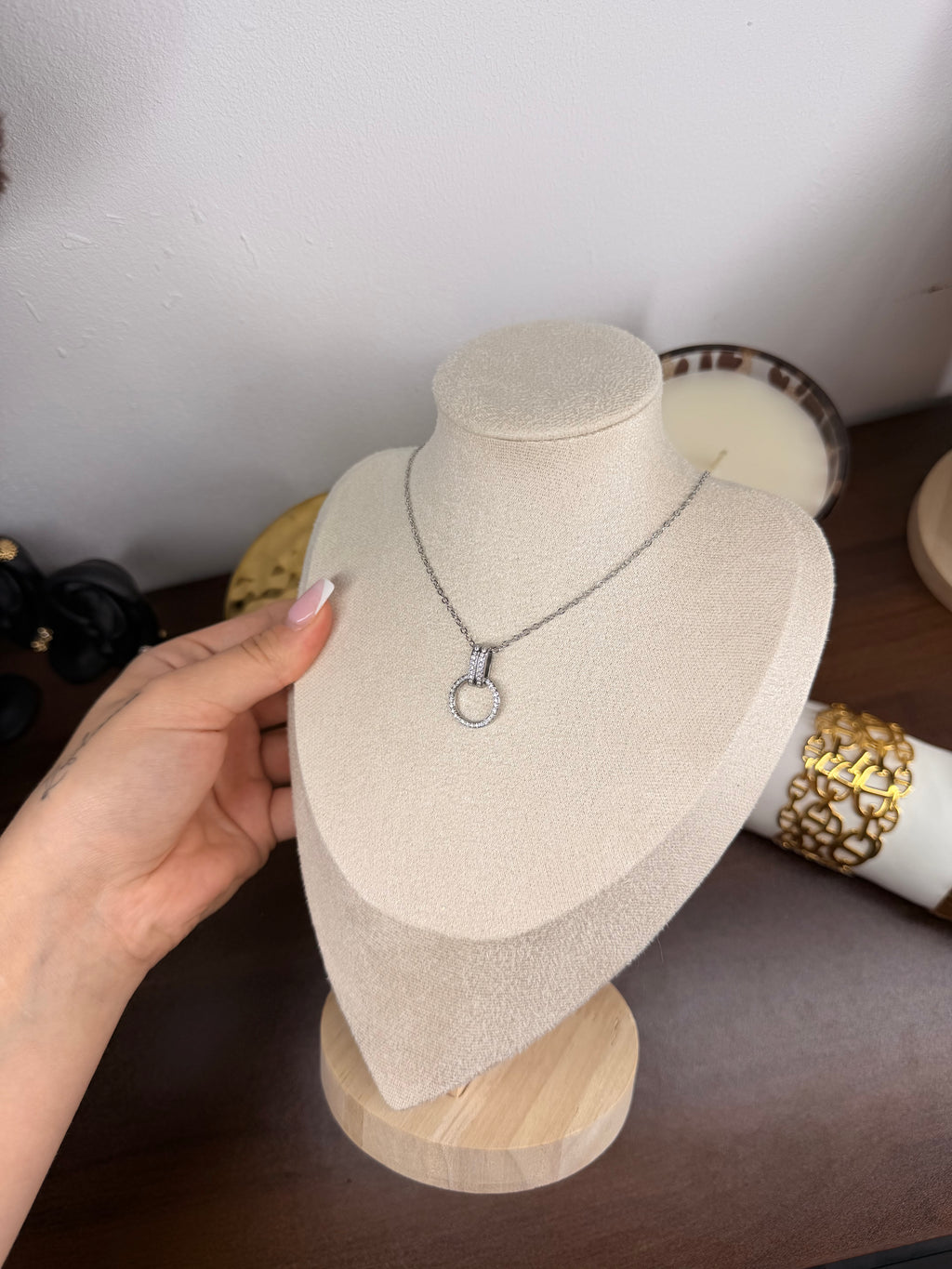 Collar Capri